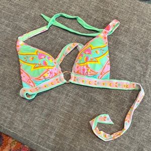 Victoria’s Secret Bikini Top in Small